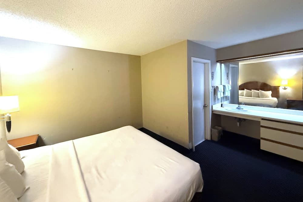 Homegate Studios & Suites San Antonio Medical Center