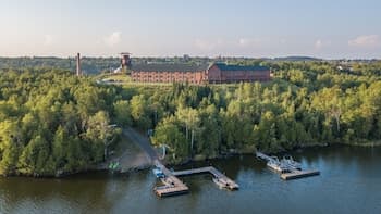 Grand Ely Lodge Resort & Conference Center