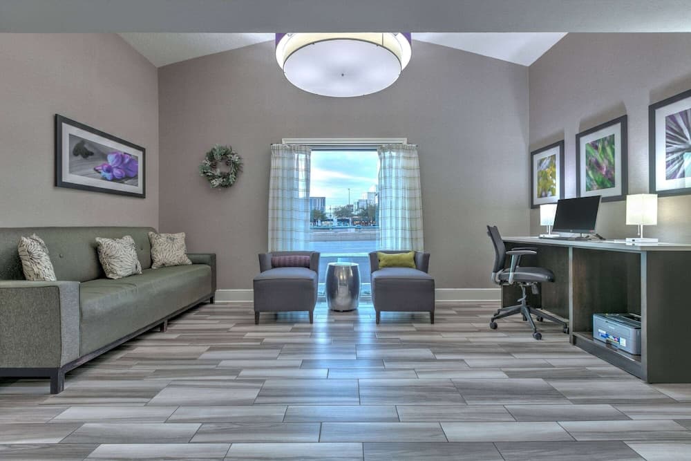 La Quinta Inn by Wyndham Dallas Uptown