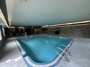 Comfort Suites Near Vancouver Mall