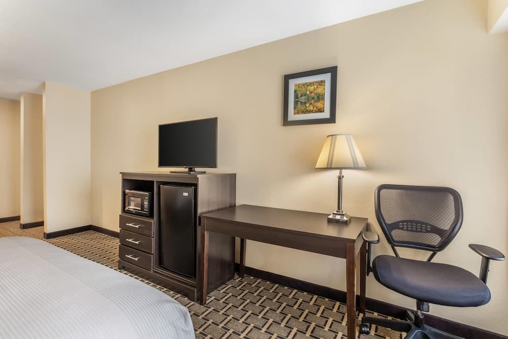 Quality Inn West of Asheville