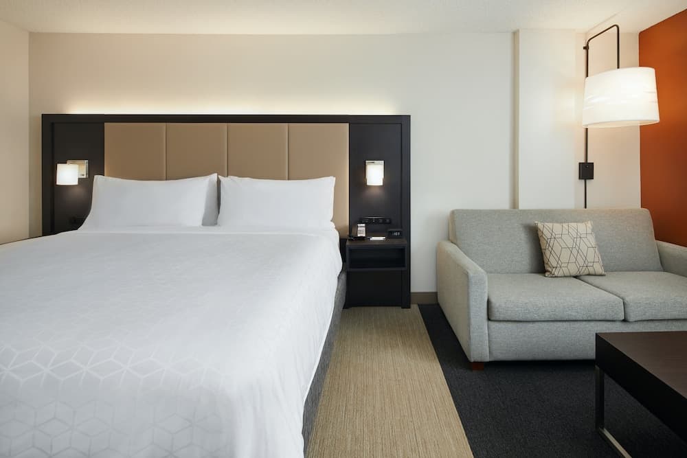 Holiday Inn Express Richmond - Midtown by IHG