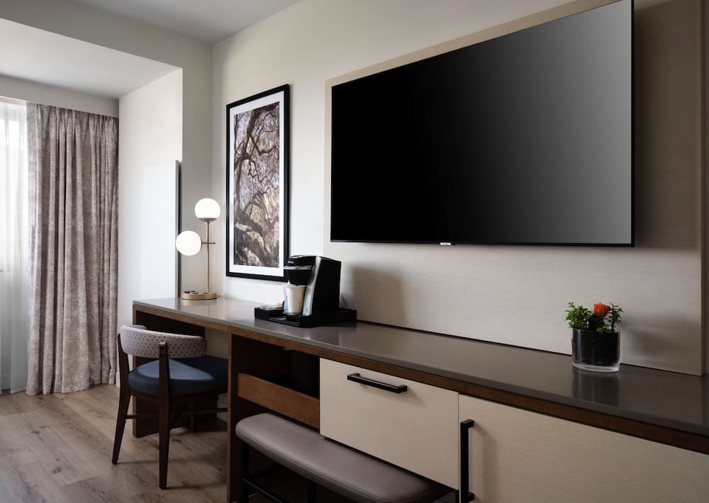 Sonesta Irvine John Wayne Airport