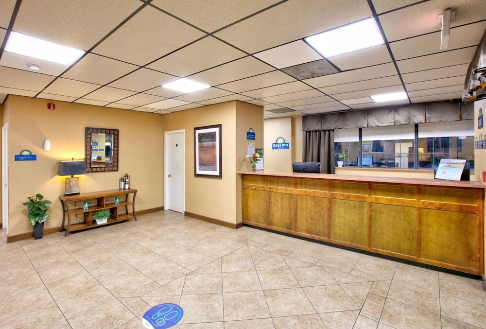 Days Inn by Wyndham Batesville