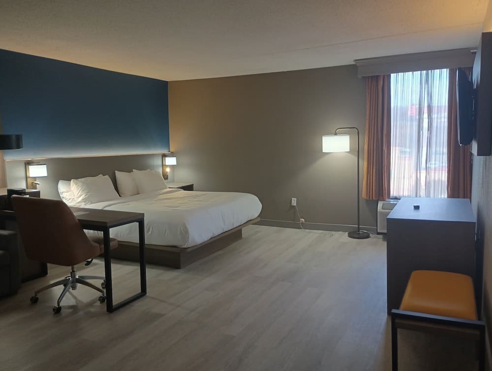 Comfort Inn & Suites Johnson City - Binghamton