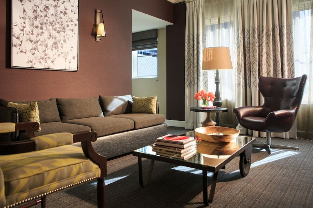 Kimpton Hotel Vintage Seattle by IHG