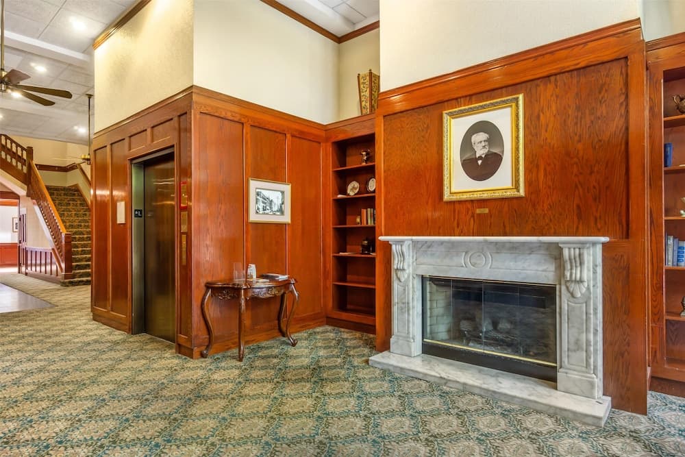 Best Western Plus Pioneer Square Hotel Downtown