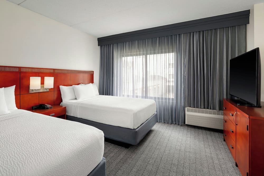 Courtyard by Marriott Minneapolis-St. Paul Airport