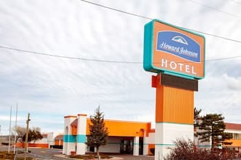 Howard Johnson by Wyndham Gallup