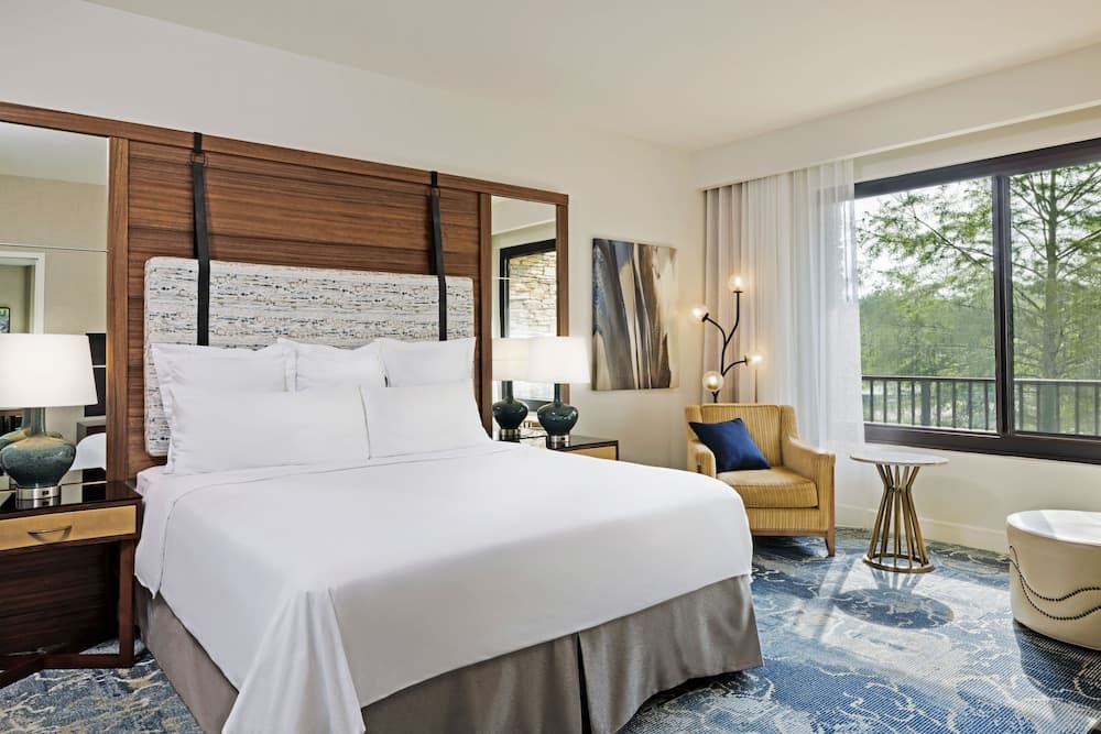 The Woodlands Resort, Curio Collection by Hilton