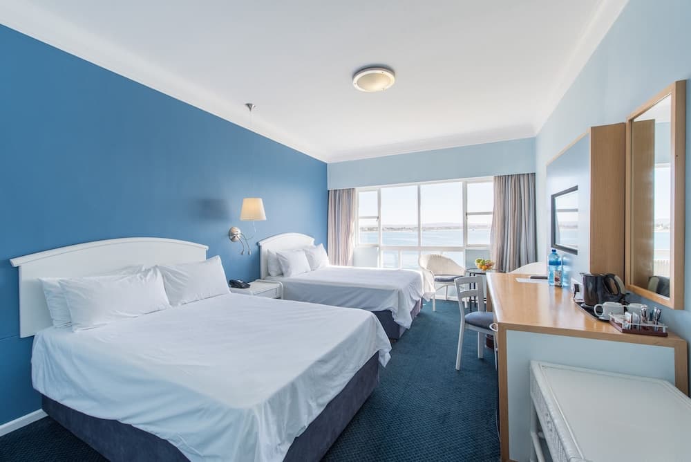 Saldanha Bay Hotel