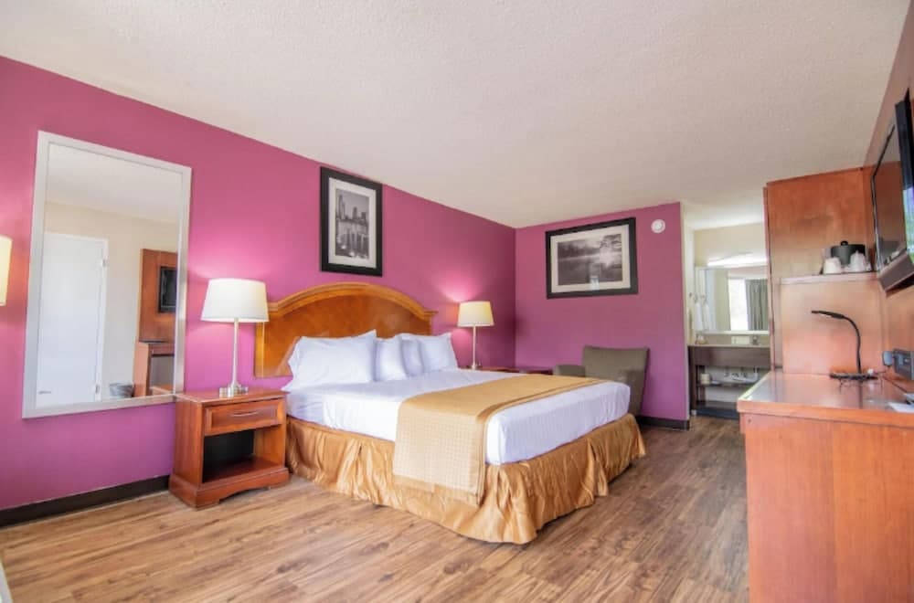 Reidsville Inn & Suites