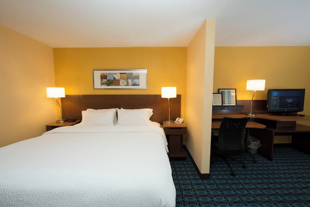 Fairfield Inn & Suites by Marriott Burlington