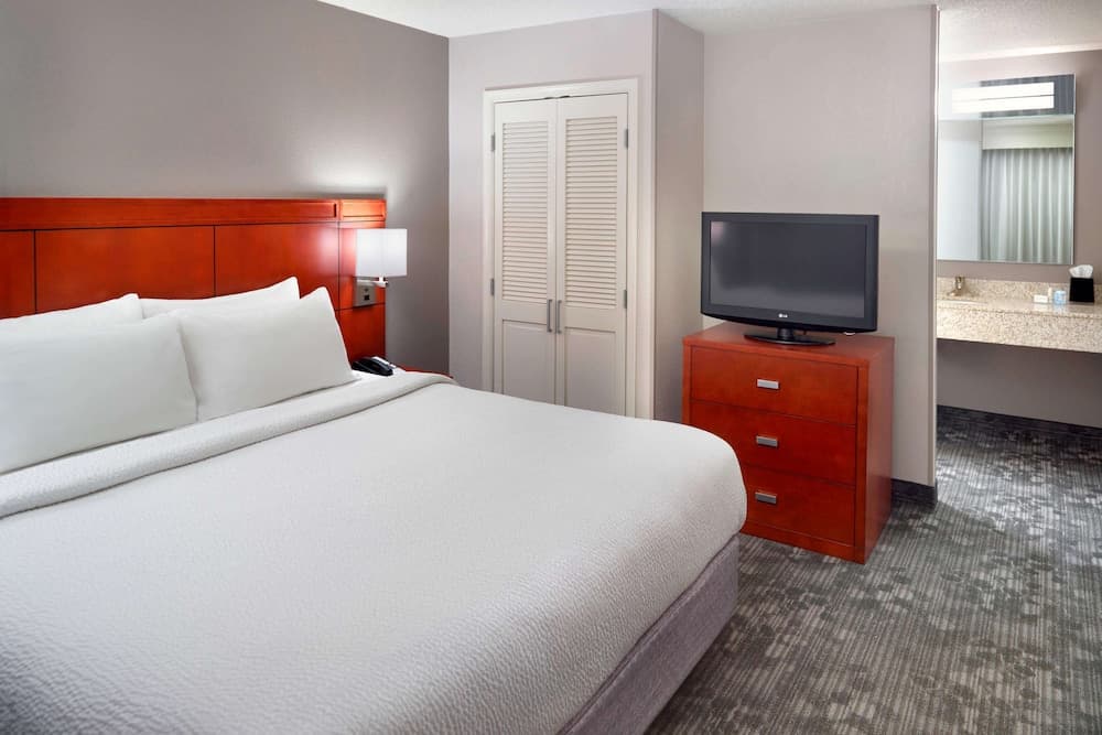 Sonesta Select Atlanta Airport