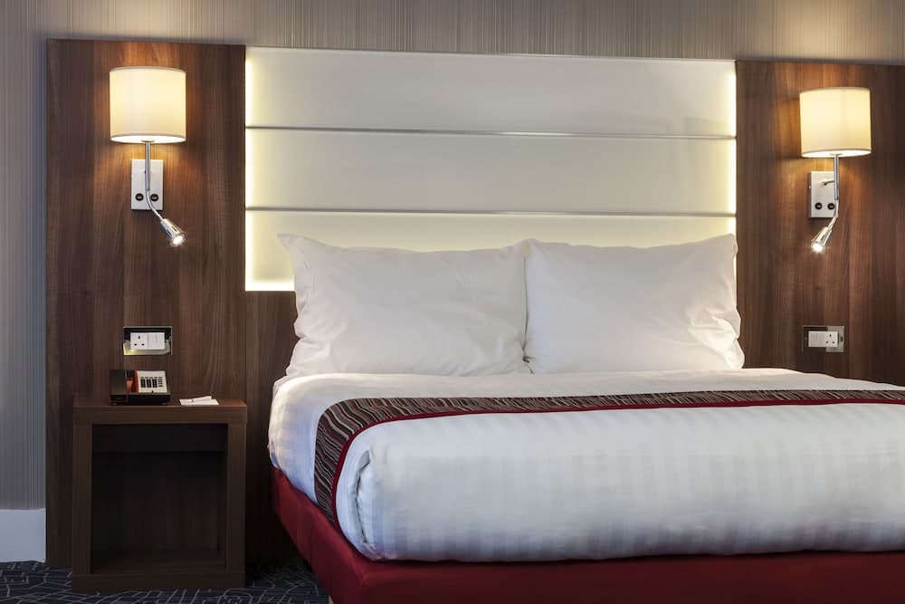 Mercure Telford Centre Hotel