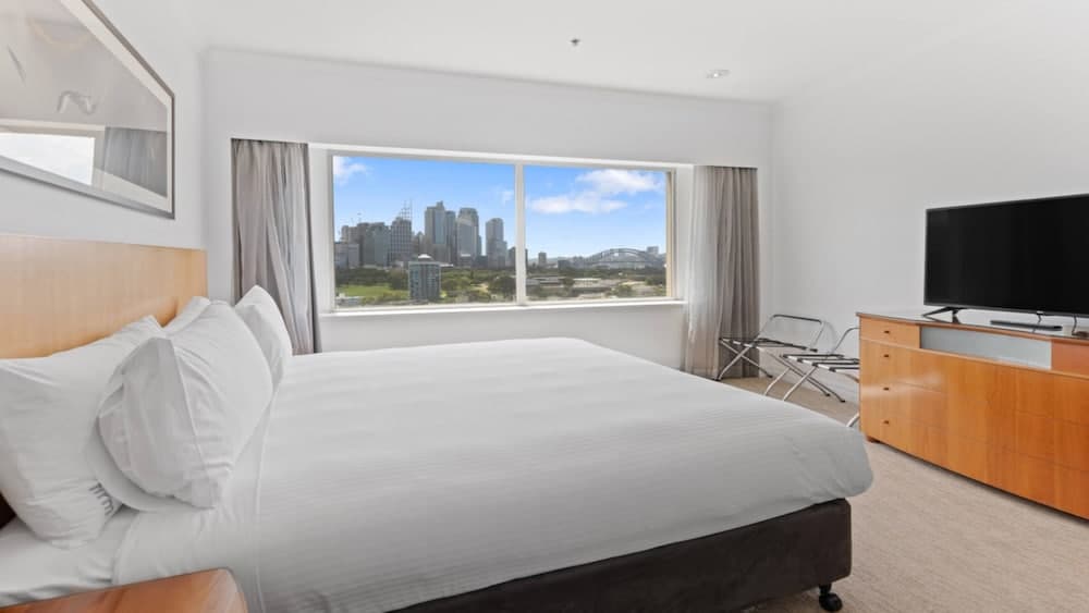 Holiday Inn Sydney Potts Point by IHG