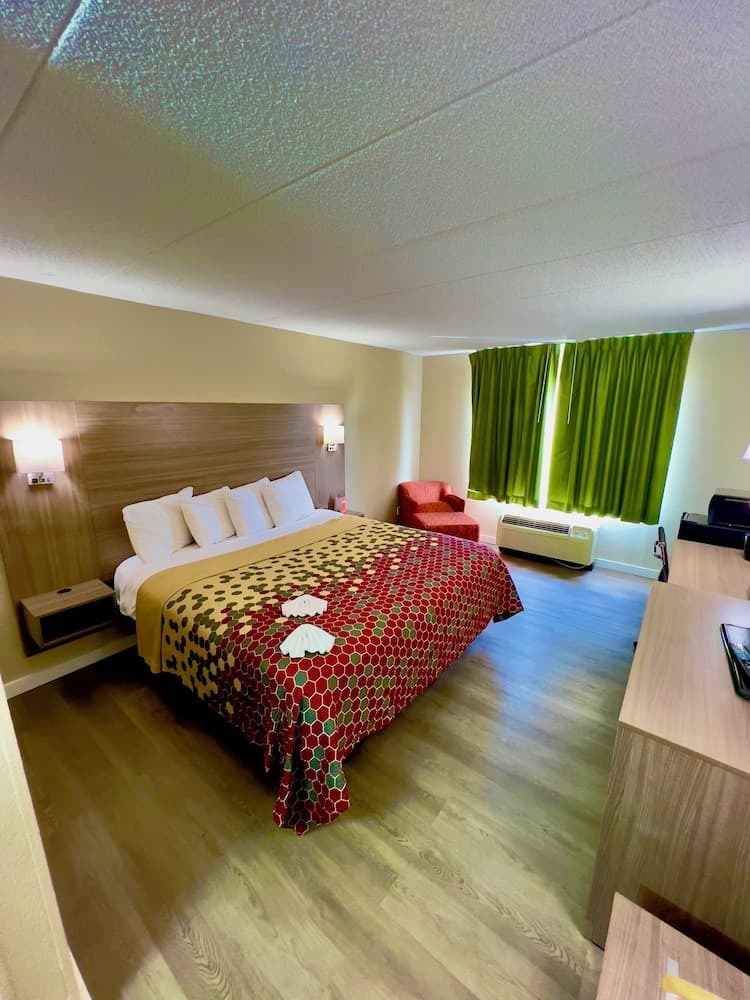 Econo Lodge Willowbrook