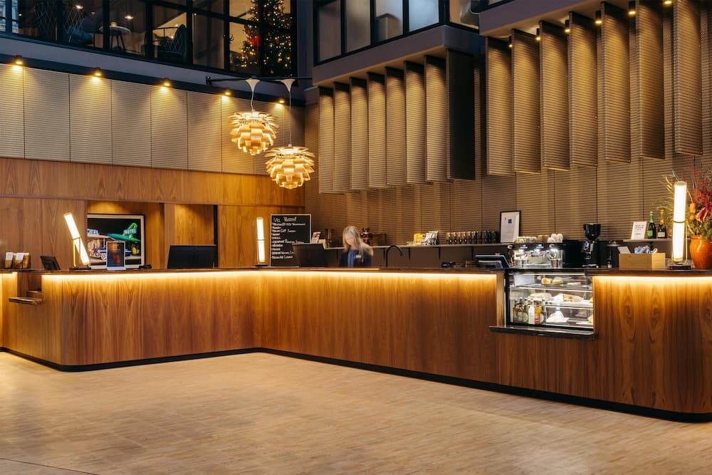 Best Western Plus Hotel Plaza