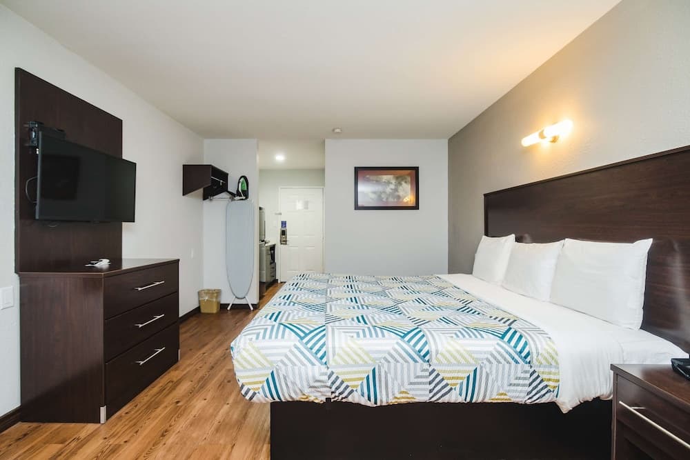 Studio 6 Channelview, TX – Baytown West