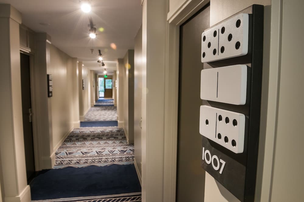 Chaminade Resort & Spa