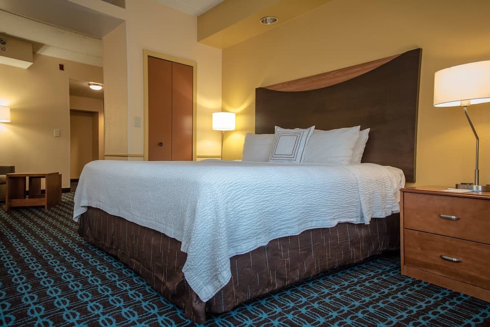 Fairfield Inn & Suites by Marriott Knoxville/East