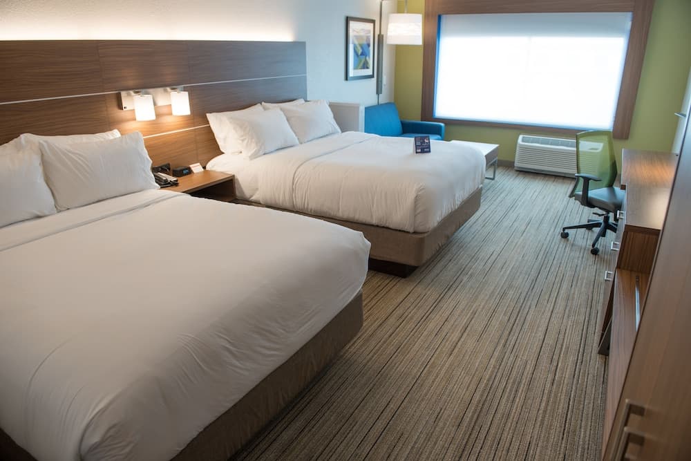 Holiday Inn Express & Suites Dayton Southwest by IHG