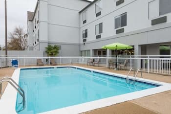 Wingate by Wyndham Shreveport Airport