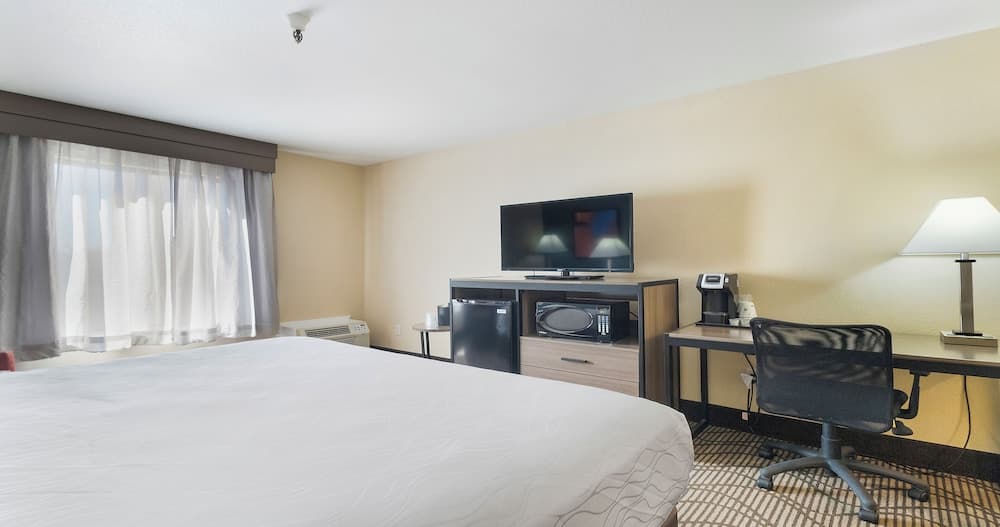 Best Western Plus Heritage Inn