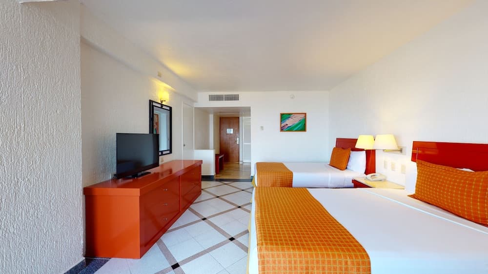 Park Royal Beach Ixtapa - All Inclusive