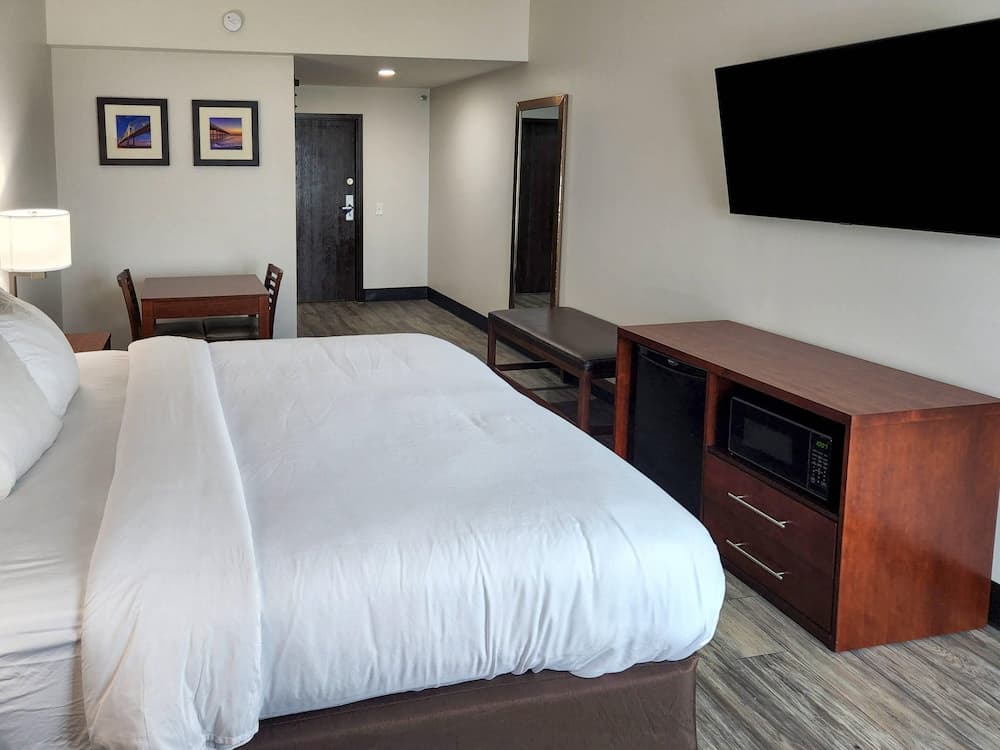 Comfort Suites Baymeadows Near Butler Blvd