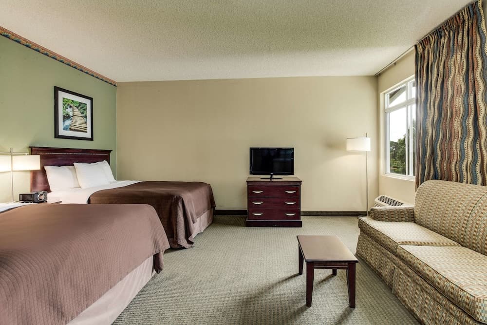 Mainstay Suites at PGA Village