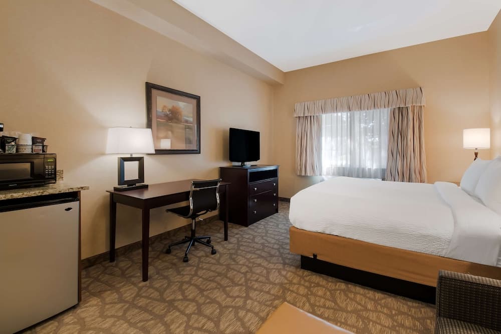 Best Western University Inn & Suites