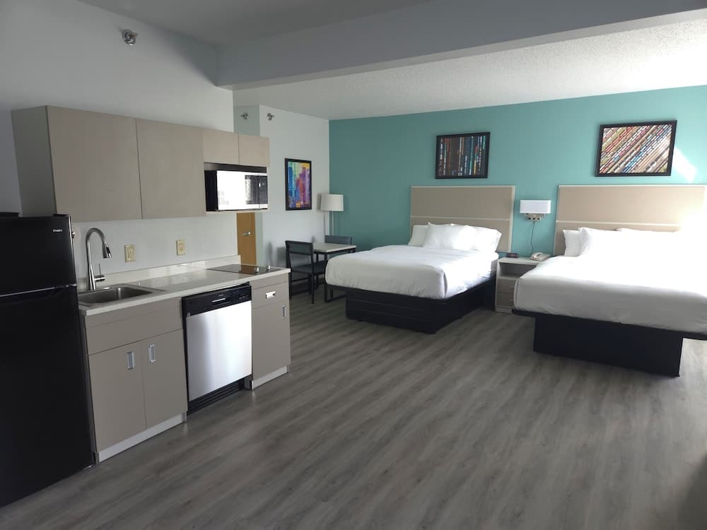 MainStay Suites LeClaire - Quad Cities