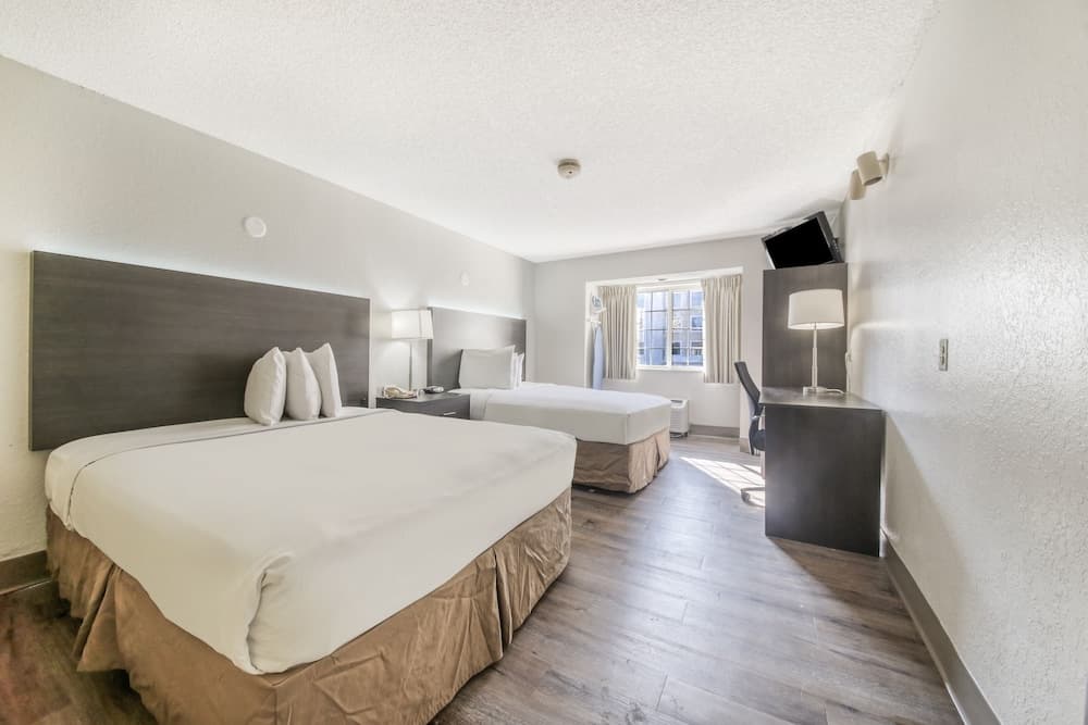 Baymont by Wyndham Orlando/International Dr/Universal Blvd