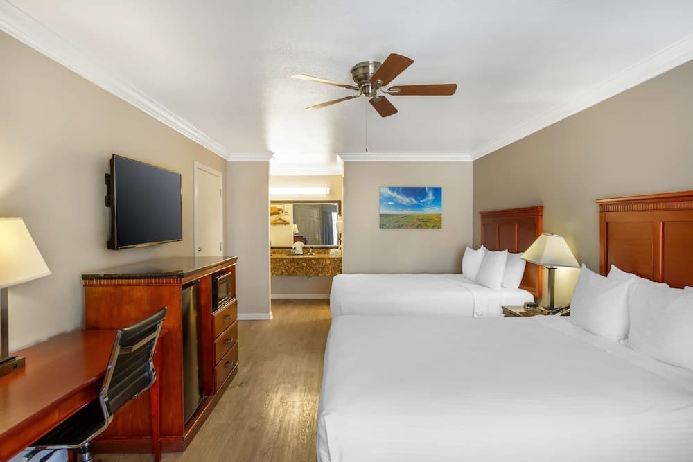 Best Western Heritage Inn