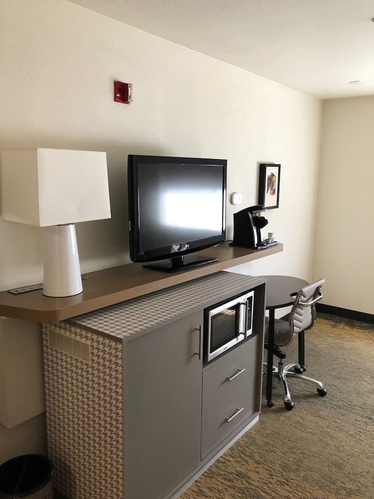 Holiday Inn Selma - Swancourt by IHG