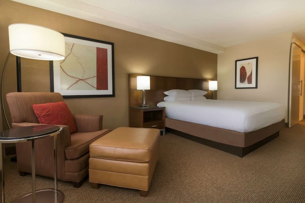 DoubleTree by Hilton Spokane City Center