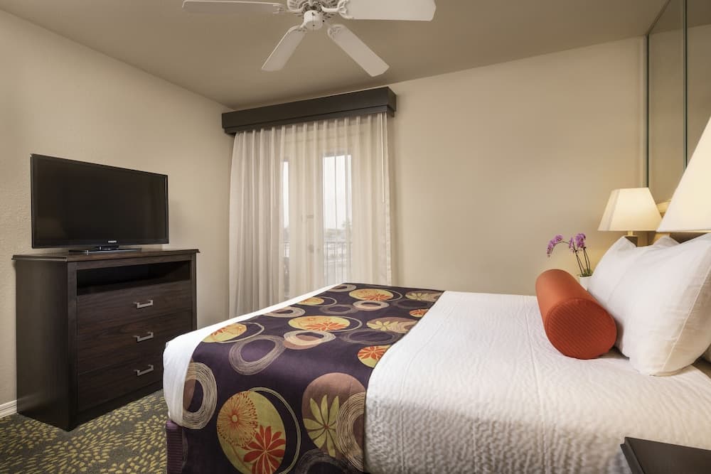 London Bridge Resort