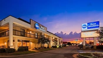 Best Western Colonial Inn