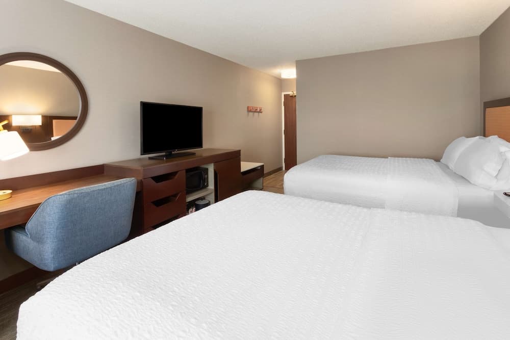 Hampton Inn & Suites Scottsburg