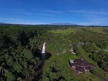 The Inn at Kulaniapia Falls