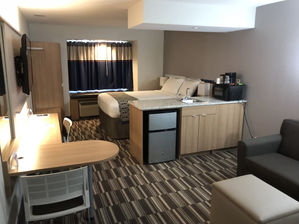 Microtel Inn & Suites by Wyndham Baton Rouge