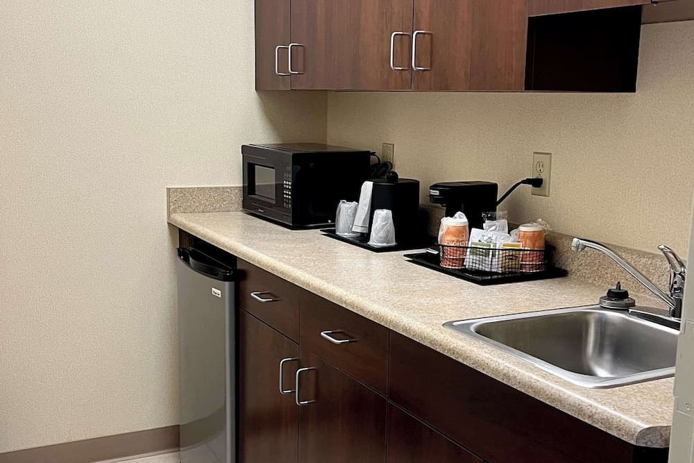 Quality Inn & Suites Prestonsburg next to Mountain Arts Center