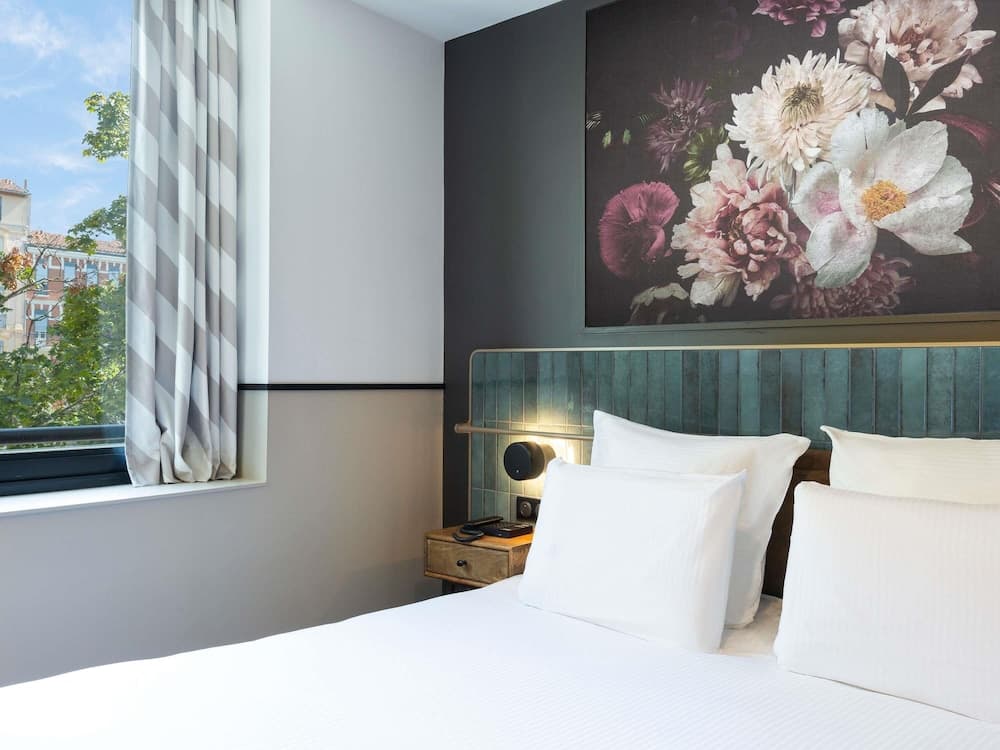 Hotel Les Capitouls Toulouse Centre - Handwritten Collection