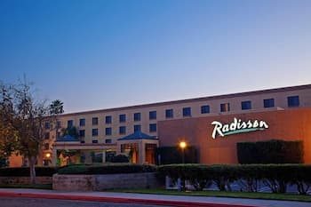 Radisson Hotel Santa Maria