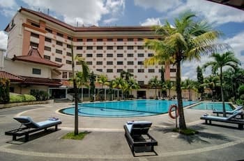 The Sunan Hotel Solo
