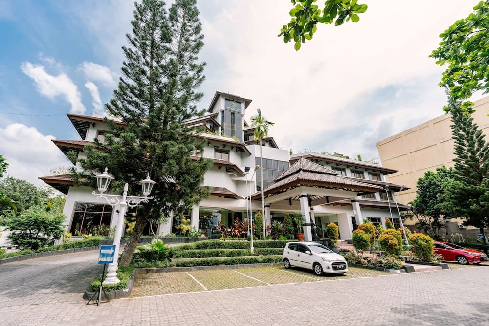 hotel image