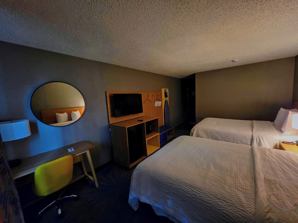 Days Inn by Wyndham Waukegan