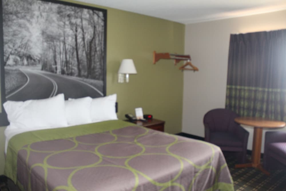 Super 8 by Wyndham Michigan City