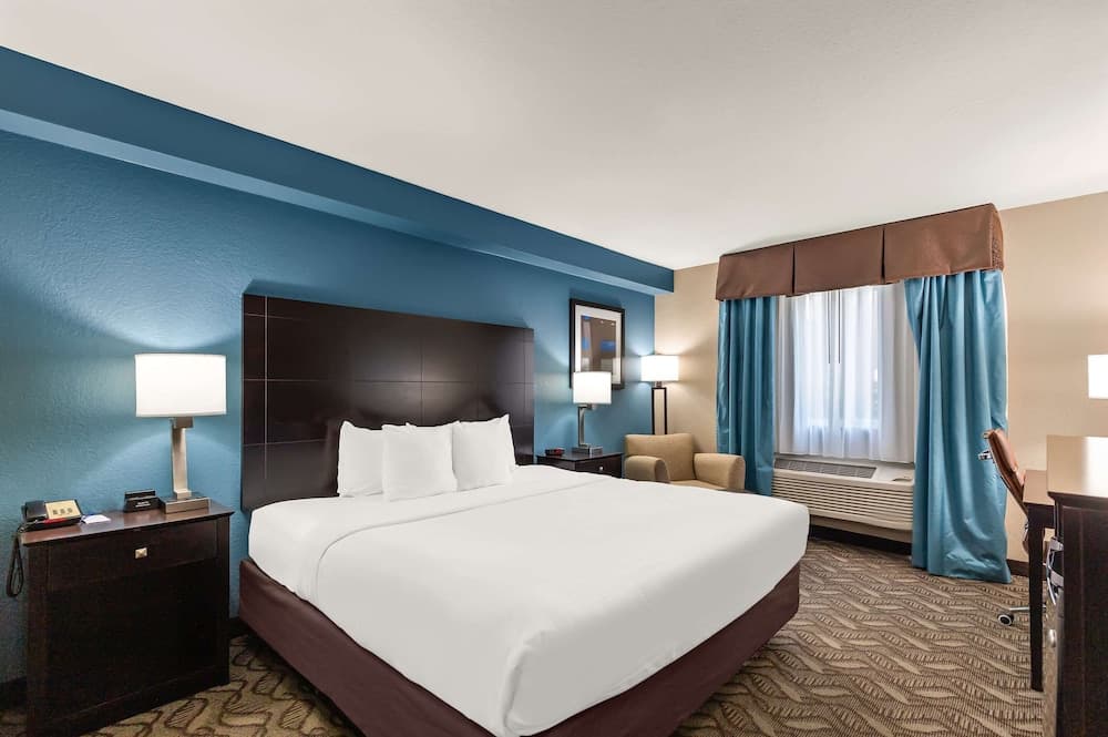 Comfort Inn & Suites Springfield I-55